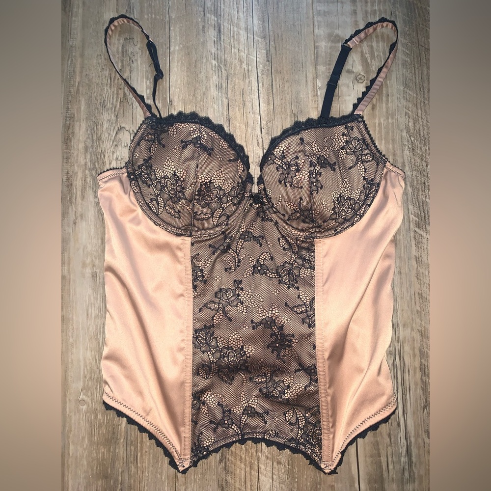 Victoria’s Secret very sexy satin lace corset